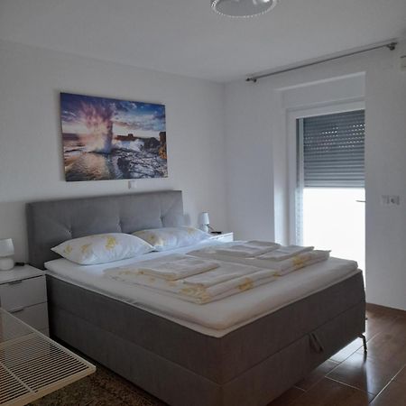Apartments Donella Umag Eksteriør bilde