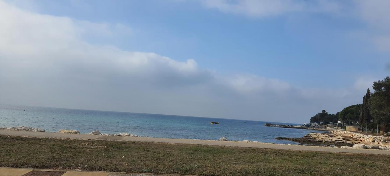 Apartments Donella Umag Eksteriør bilde