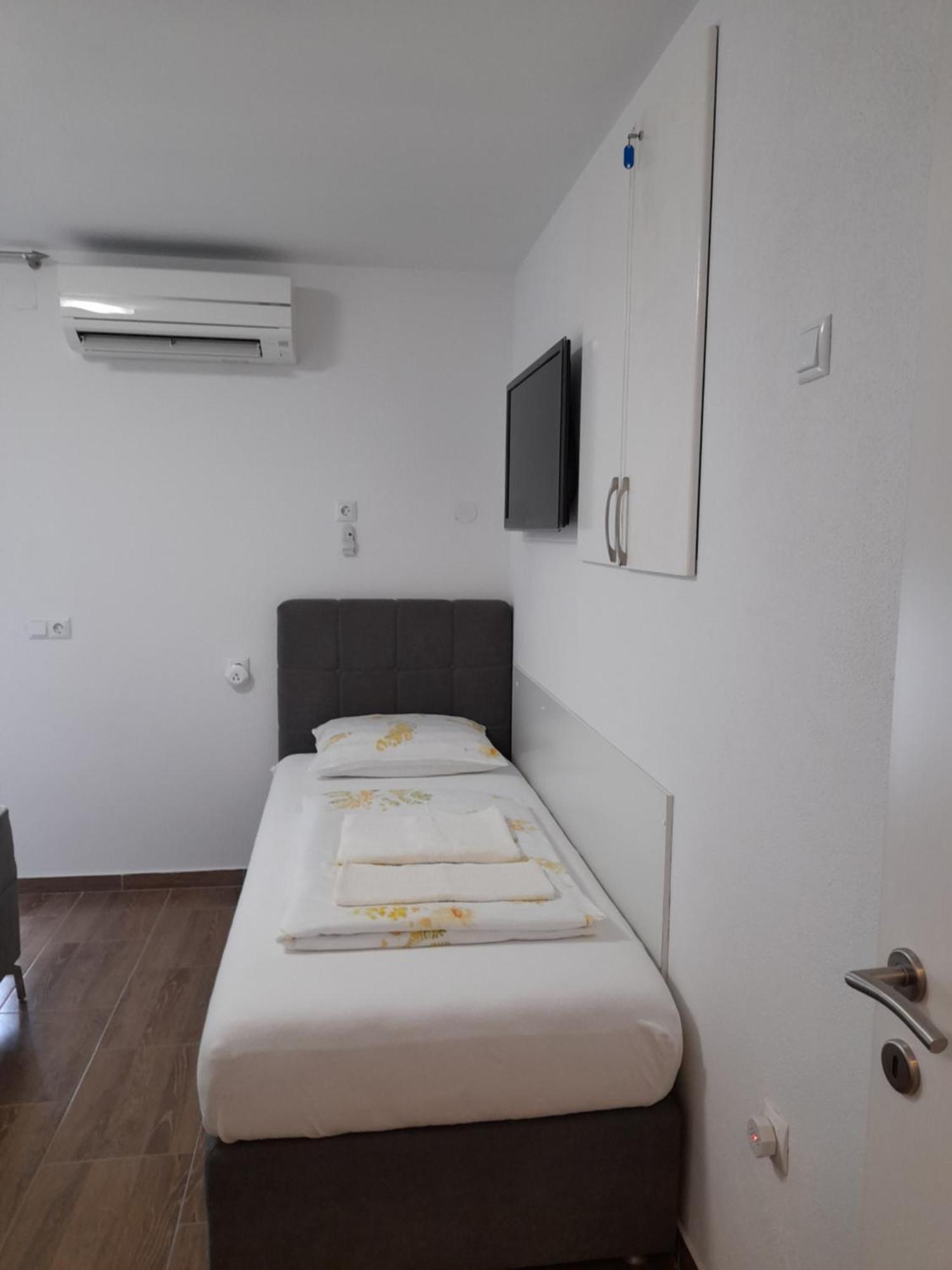Apartments Donella Umag Eksteriør bilde