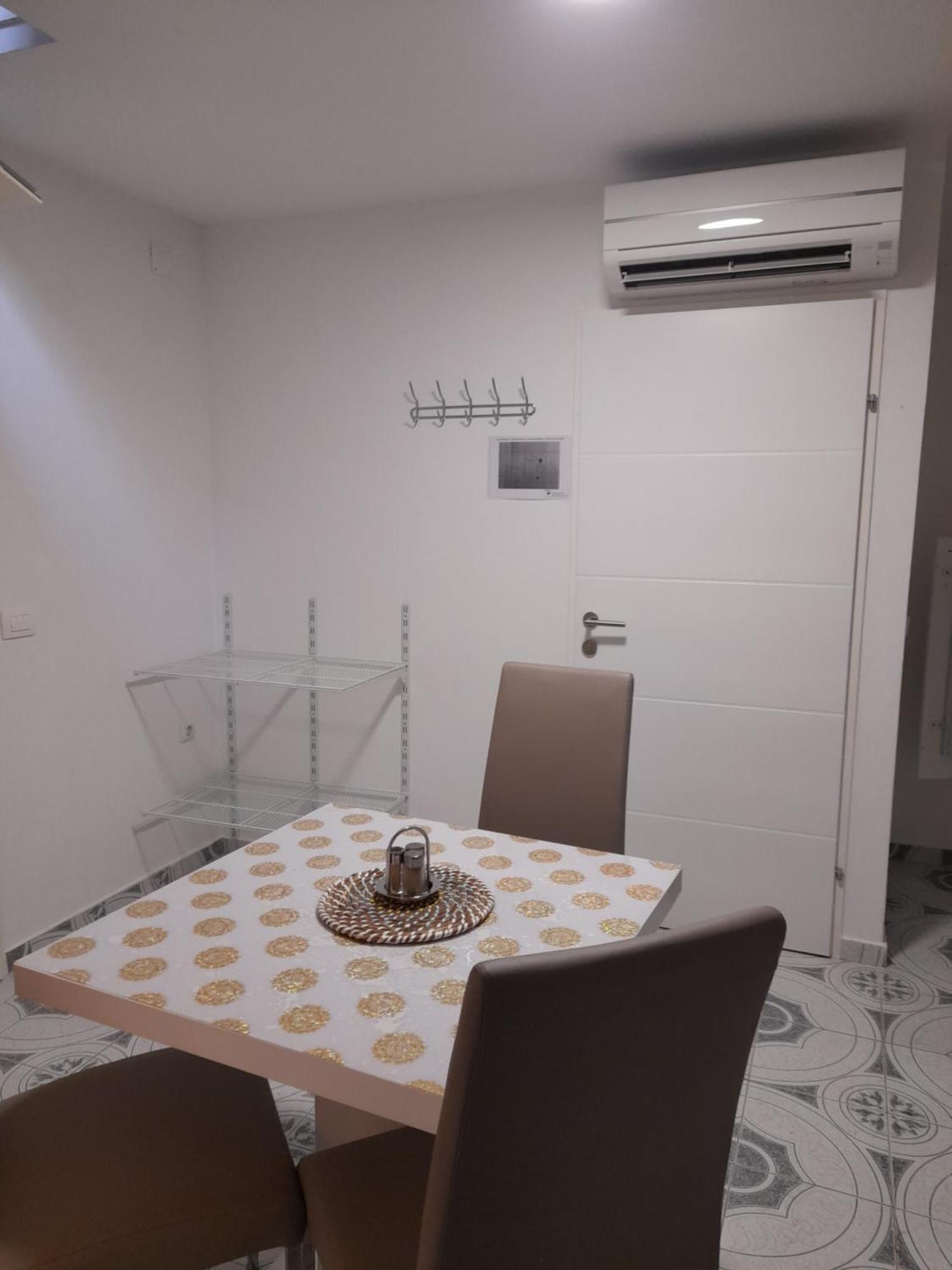 Apartments Donella Umag Eksteriør bilde